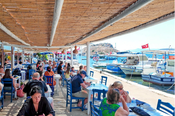Bodrum Belediyesi kafelerinde yaz sezonu hareketliliği