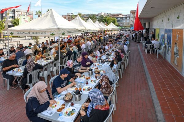 Aydın, Demirtaş Mahallesi’nde vatandaşlarla buluştu
