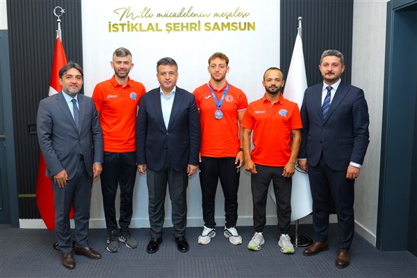 Başkan Doğan, milli kanocu Resul Aydın’ı ağırladı