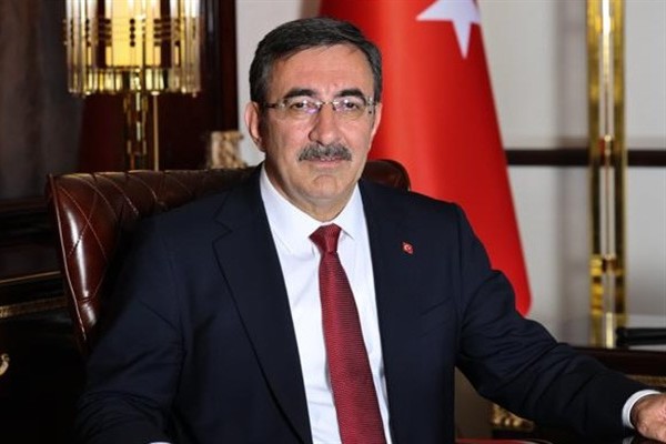 Yılmaz’dan Erhürman’a geçmiş olsun mesajı