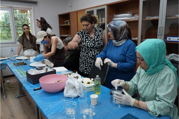 Diyarbakır’da kadınlar için Epoksi Atölyesi açıldı