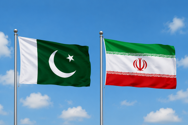 Pakistan Dışişleri Bakanı Dar, İran Dışişleri Bakanı Arakçi ile görüştü