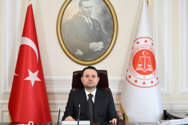 Bakan Gürlek: 19 yıllık faili meçhul cinayet aydınlatıldı
