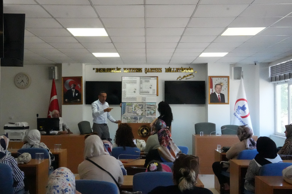 Düzce’de kadınlar belediye projelerini yerinde inceledi