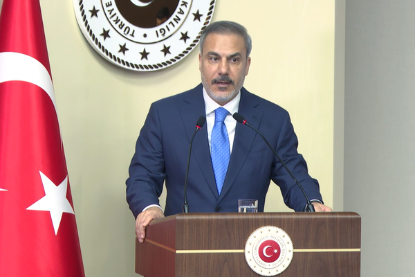 Bakan Fidan, Birleşik Krallık Ulusal Güvenlik Danışmanı Powell’ı kabul etti