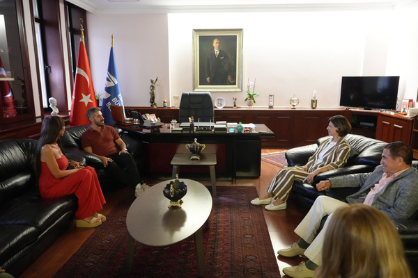 Belçika’nın Berchem Belediye Başkanı Öztürk, Başkan Ünlüce’yi ziyaret etti