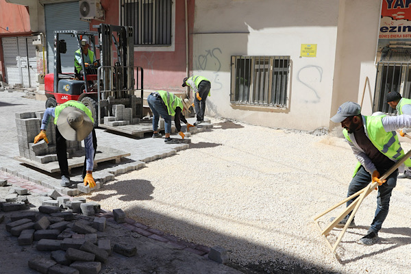  Haliliye’de üstyapı çalışmaları mahallelerde sürüyor