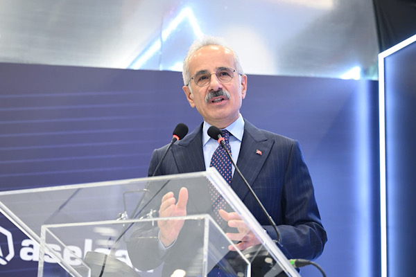 Bakan Uraloğlu: Kalkınma Yolu Projesi kapsamında imzaları attık