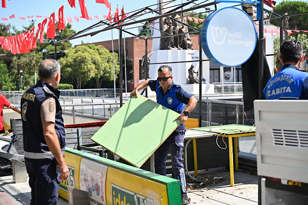 Cumhuriyet Meydanı’nda işgaliye denetimi gerçekleştirildi