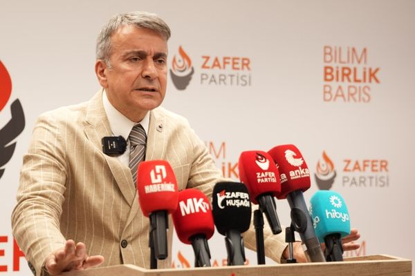 Karamahmutoğlu’ndan Kıbrıs ve göç mesajı