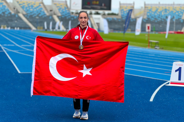 Keçiörenli sporculardan Avrupa’da ve Kırkpınar’da başarı