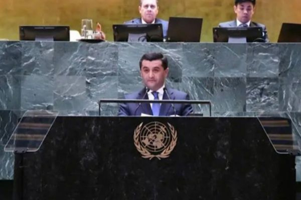Özbekistan Dışişleri Bakanı Saidov ile Türkmenistan Dışişleri Bakanı Meredov görüştü