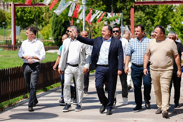 Dutlulu: Atatürk Kent Parkı’nı hak ettiği görünüme kavuşturacağız