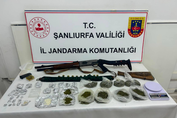 Şanlıurfa’da uyuşturucu operasyonu: Esrar, eroin ve silah ele geçirildi