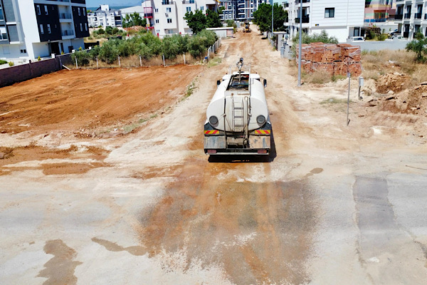 Aydoğmuş Mahallesi’nde sathi asfalt hazırlıkları sürüyor