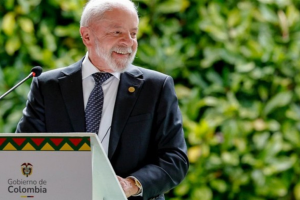 Lula: Metal işçilerinin mücadele tarihini yaşatacağınıza inanıyorum