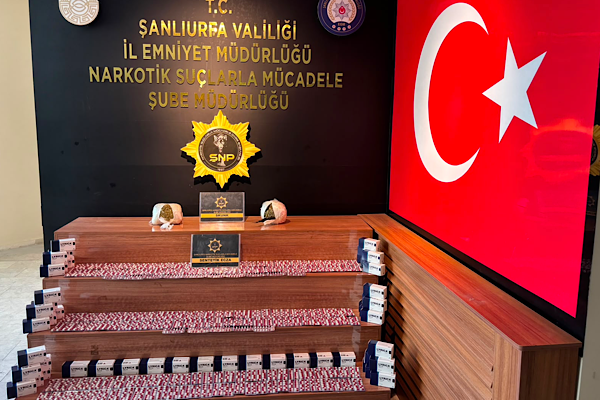 Şanlıurfa’da yolcu otobüsünde uyuşturucu operasyonu
