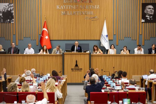 İzmir Büyükşehir Belediyesinden Uzundere iddialarına ilişkin açıklama