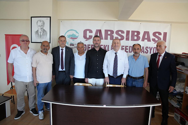Özdağ, Çarşıbaşı Dernekler Federasyonu’nu ziyaret etti