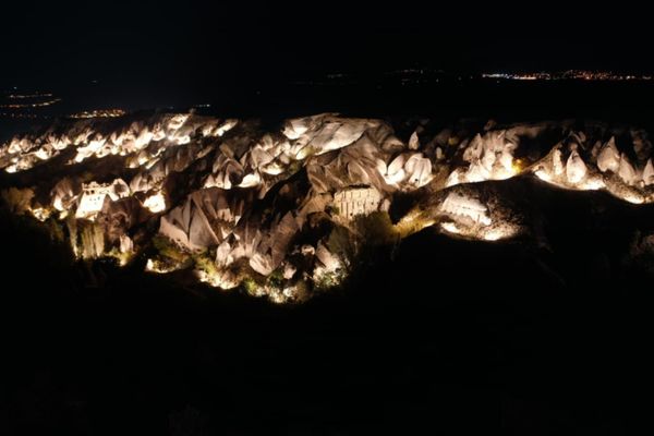 Ersoy: Kapadokya’da gece müzeciliği yeni aydınlatma projeleriyle güçlendirildi