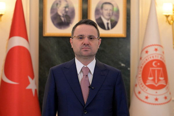 Bakan Gürlek: FETÖ’nün gizli hücrelerini tespit ediyoruz