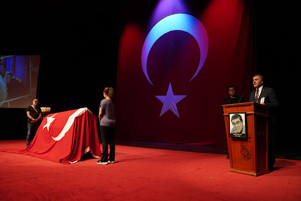 Tiyatro sanatçısı Zihni Göktay için cenaze töreni düzenlendi