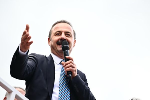 Ağıralioğlu: Vesayetle mücadele, bütün yetkiyi bir partide toplamak için yapılmaz