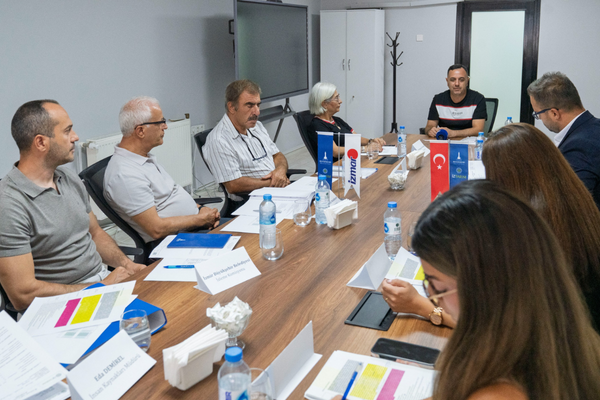 İzmir Büyükşehir Belediyesi işe alımlarda ‘İzleme Kurulu’ uygulamasını sürdürüyor