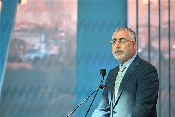 Bakan Işıkhan’dan Cumhurbaşkanı Erdoğan’a yönelik açıklamalara tepki