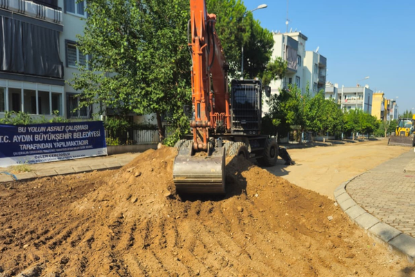 Aydın’da ulaşım altyapısı çalışmaları 17 ilçede sürüyor