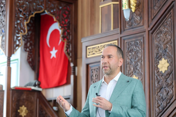 Başkan Özdemir, yaz Kur’an kursu öğrencilerini ziyaret etti