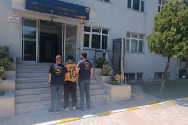 Çanakkale’de huzur uygulamasında 83 aranan şüpheli yakalandı