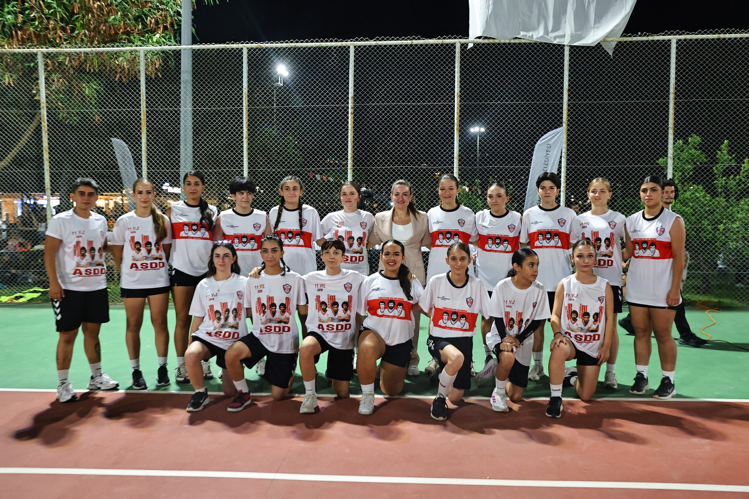 Antalya’da 11. ASDD Efsaneler Futbol Ayak Tenisi Turnuvası başladı