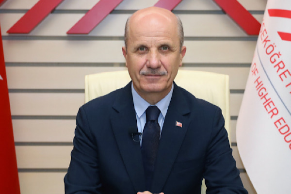 Özvar, Ahlat’ta bölge üniversitelerinin rektörleriyle bir araya geldi