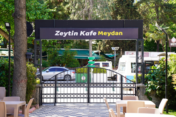Orhangazililer Zeytin Kafeler’de buluşuyor