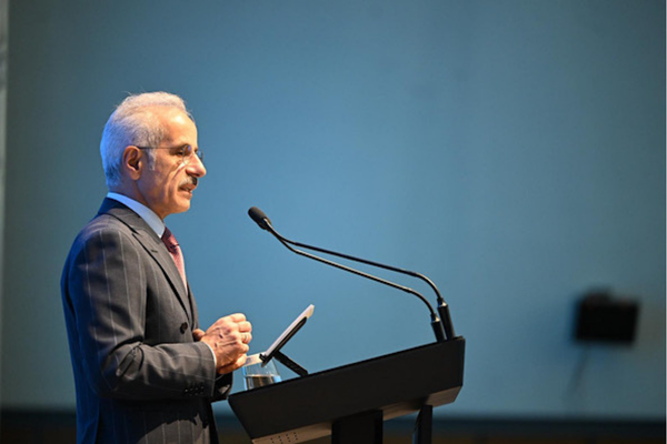 Uraloğlu: Türkiye’mizi daha müreffeh bir geleceğe taşımaya devam edeceğiz