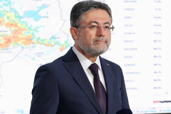 Yumaklı: Fransa’da görevli yangın söndürme uçaklarımız yurda döndü