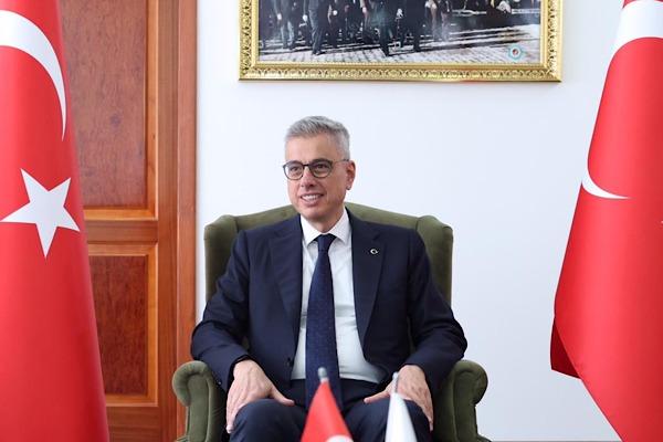 Bakan Memişoğlu’ndan üniversite adaylarına mesaj: Hayallerinizden asla vazgeçmeyin