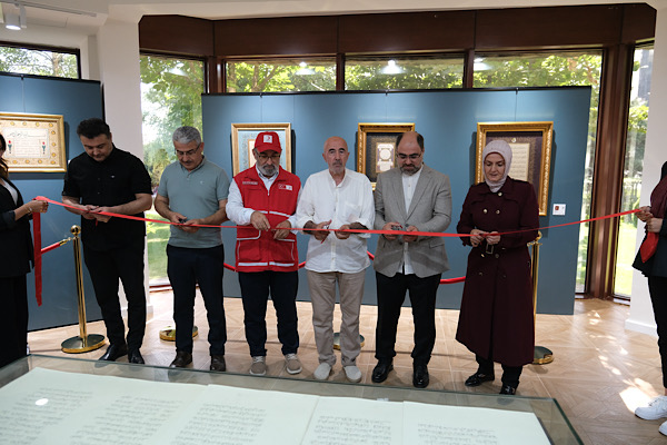  Esenyurt Sanat Merkezi’nde “Sarir-i Hame” sergisi açıldı