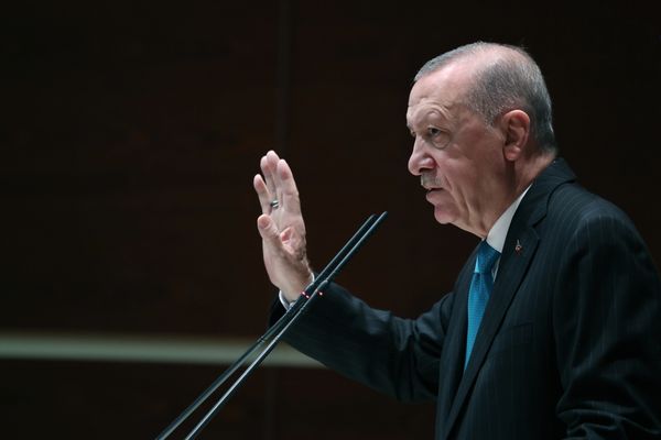 Cumhurbaşkanı Erdoğan başkanlığındaki YAŞ üyeleri Anıtkabir’i ziyaret etti