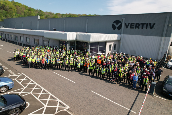 Vertiv, İrlanda Ve Kuzey Batı’da Tesislerini Genişletiyor, İstihdam Yaratıyor