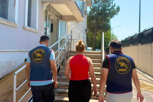 Batman’da 15 yıl hapis cezası bulunan firari hükümlü JASAT operasyonuyla yakalandı