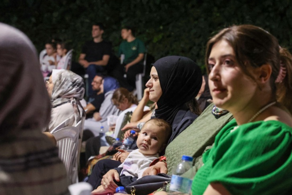 Irgandı Köprüsü’nde sinema gösterimleri sürüyor