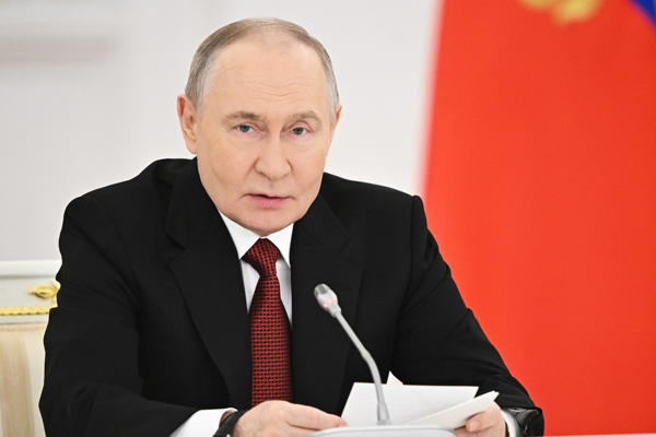 Putin ve BRICS liderleri fidan dikme törenine katıldı