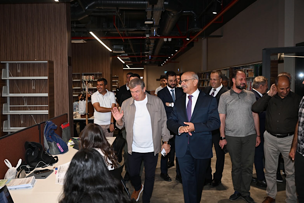 Tanju Çolak ve Hami Mandıralı  Başkan Er ile Malatya’daki çalışmaları inceledi