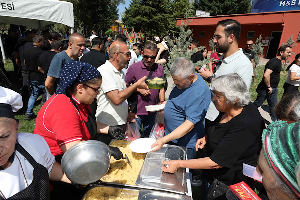 Yenimahalle’de 63. Divriği Pilav Programı düzenlendi