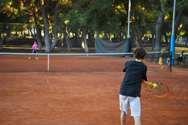 Konyaaltı’nda çocuklara Cumhuriyet Bayramı kapsamında tenis turnuvası