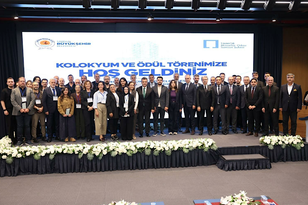 Samsun’da hizmet binası ve kentsel tasarım yarışmasının ödülleri verildi