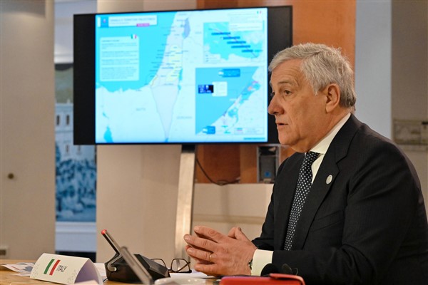 Tajani’den Raffaele Costa için veda mesajı