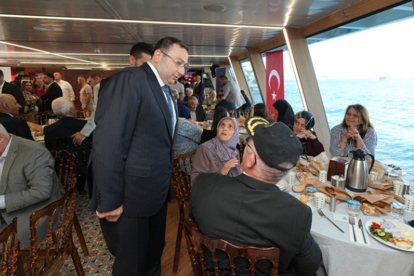Üsküdar’da Gaziler Günü dolayısıyla tören düzenlendi